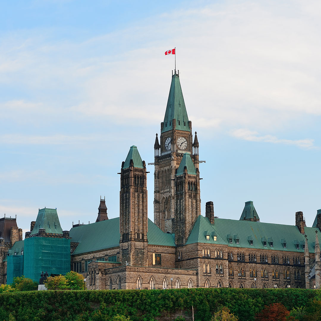 photovoltaic-panel-engineer-with-energy-measuremen